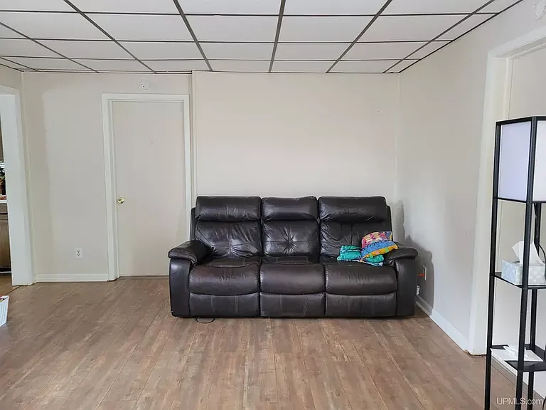 763 Maurice St #4 — Photo 2