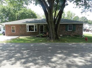 217 N County Line Rd, Saint Paul, IN 47272