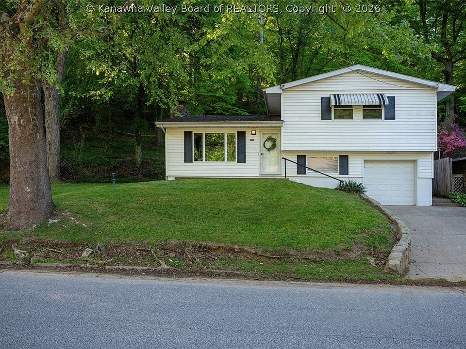 1st image of 1720 Arlington Blvd