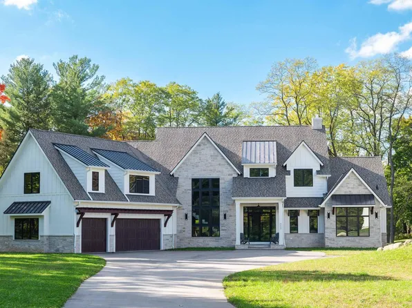 4779 North Pine Meadows LANE, Hartland, WI 53029