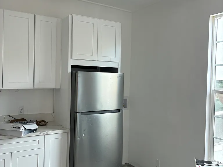 3223A E Colorado Blvd — Photo 7