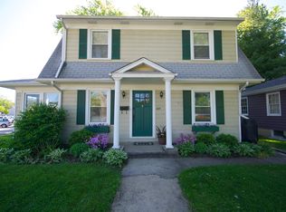 227 N Lincoln Ave, Geneva, IL