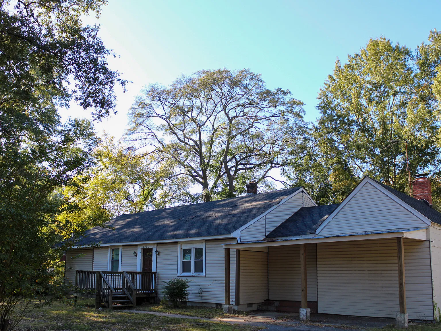 4 bed, 2252 sqft, $1,899 — Photo 1