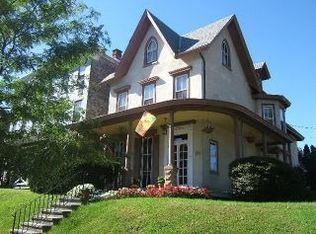 302 Main St, Phoenixville, PA 19460
