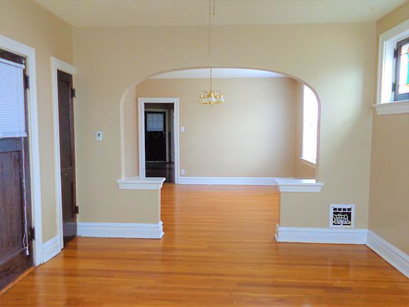 3rd image of 4349 Connecticut St APT 2E