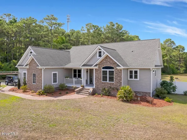 1560 Stanbury Road SW, Supply, NC 28462