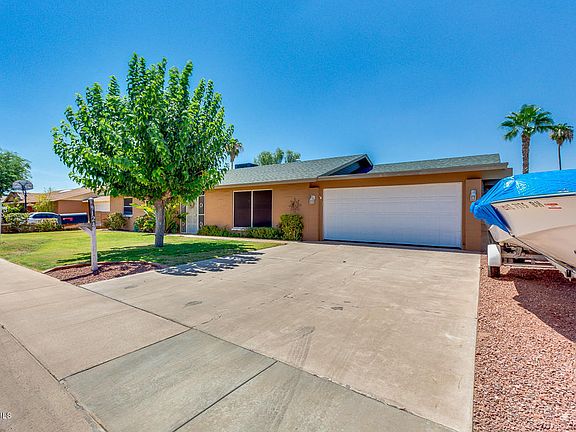 5th image of 9124 N 54th Dr