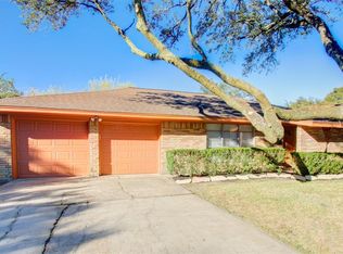 10219 Catlett Ln, La Porte, TX 77571