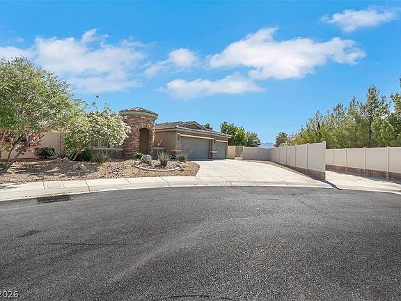 3rd image of 2519 Sparrow Way