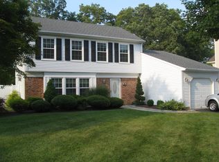 898 Yellowbank Rd, Toms River, NJ 08753