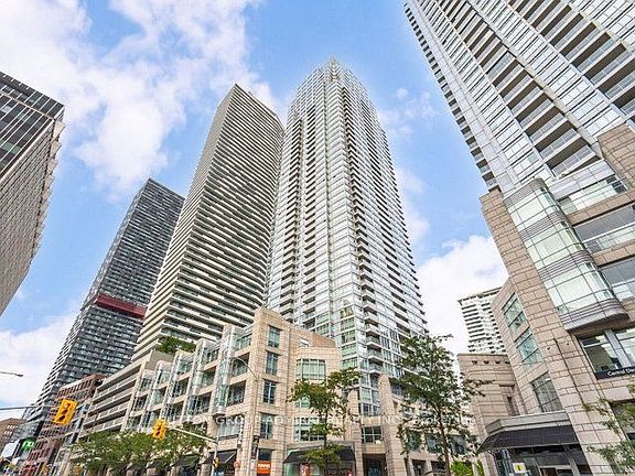2nd image of 2191 Yonge St #3210