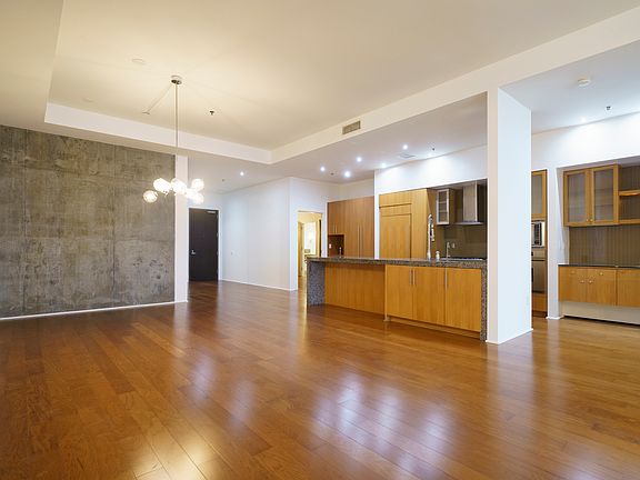 3rd image of 1111 S Grand Ave #Penthouse