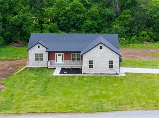 3525 Weatherby Ln, Farmington, MO 63640