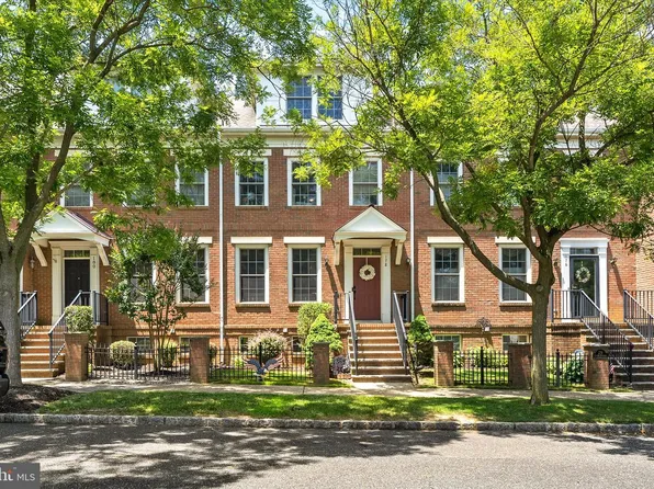 178 Burnet Cres, Robbinsville, NJ 08691