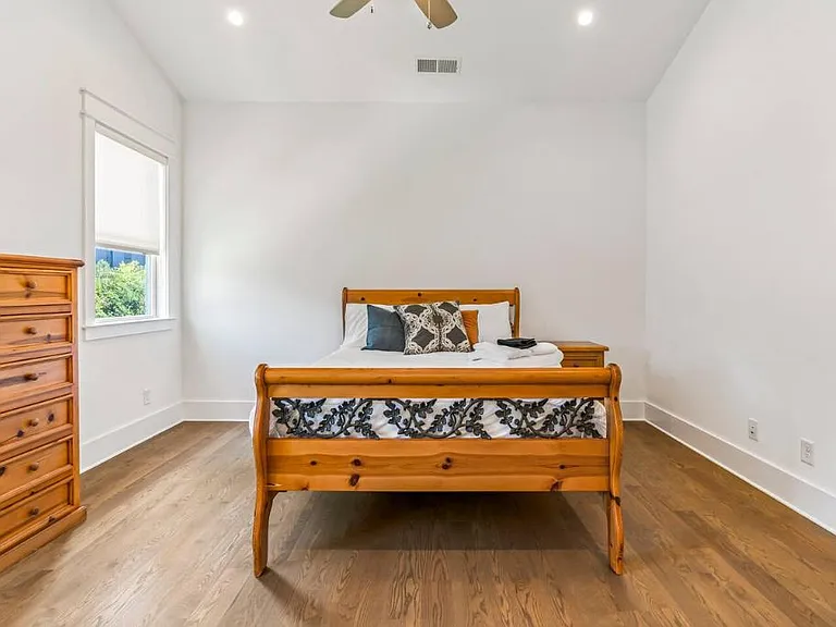 523A Wedgewood Ave — Photo 38