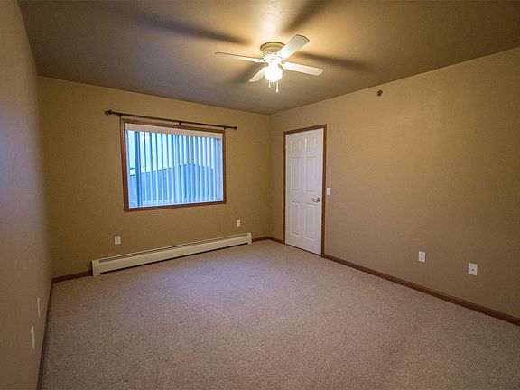 5th image of 830 E Elm Dr #10602545