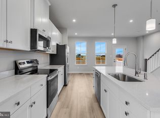 1721 Destrier St, Ranson, WV 25438