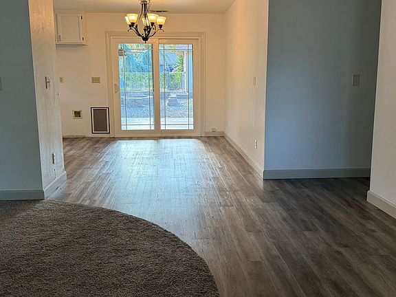 3rd image of 2922 Cobblestone Loop