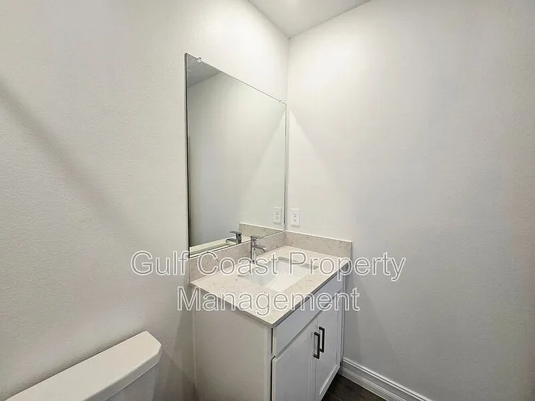 11757 71st Ave E — Photo 26