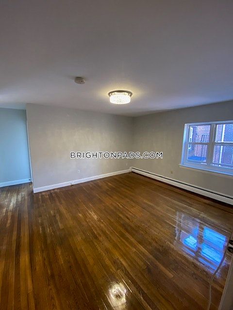 1st image of 63-65 Selkirk Rd #7
