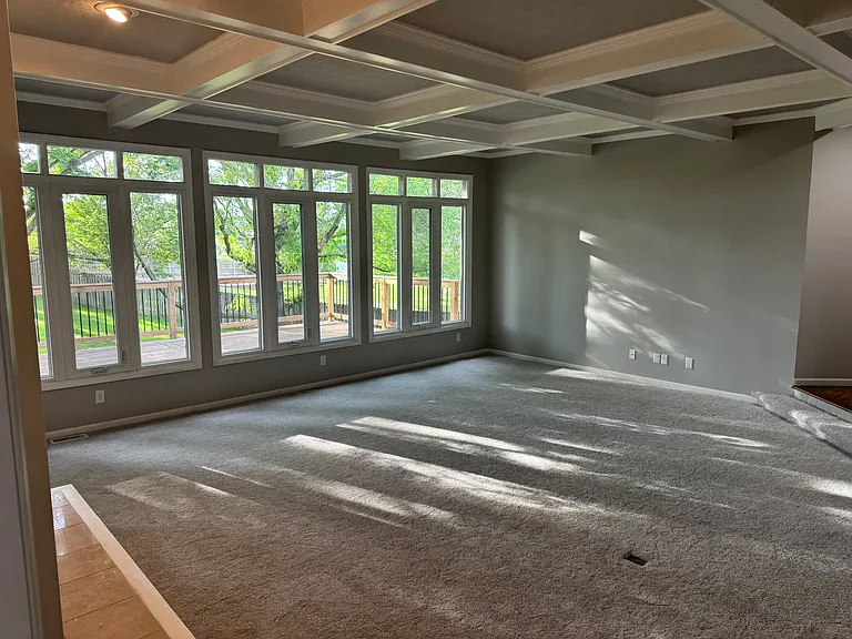 16728 Leavenworth Cir — Photo 12