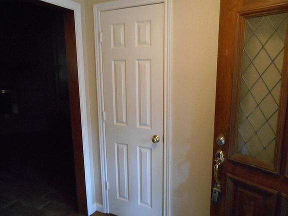 3rd image of 1621 Buena Vista Ave