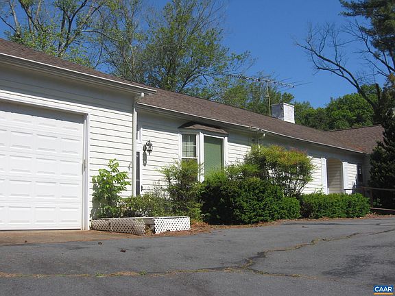 2nd image of 10460 Little Skyline Dr