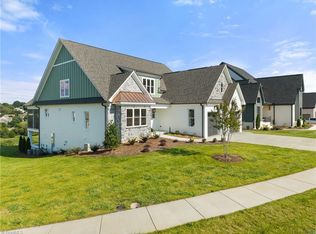 727 Royal Jasmine Ct, Winston Salem, NC 27106