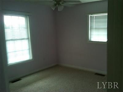 5th image of 2085 Twin Lake Dr