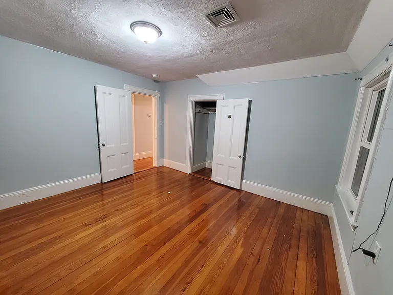 125 Devon St #3 — Photo 11