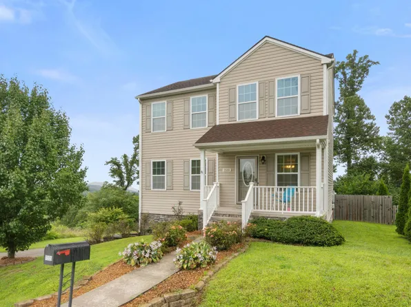 1555 Sherwood Dr, Christiansburg, VA 24073