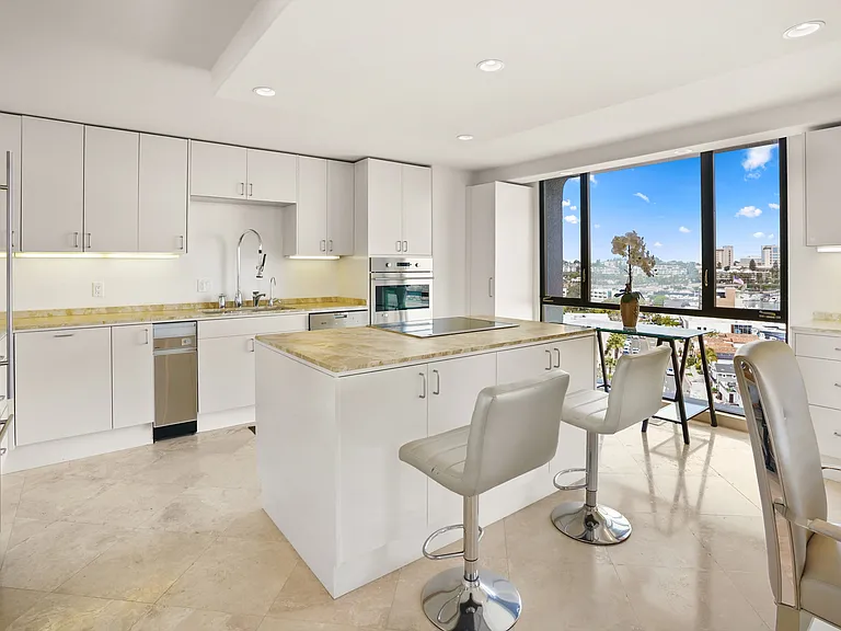 601 Lido Park Dr #8A — Photo 15
