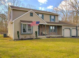 14 Canterbury Ln, Ocean View, NJ 08230