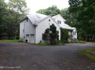 228 Sunrise Loop, Henryville, PA 18332