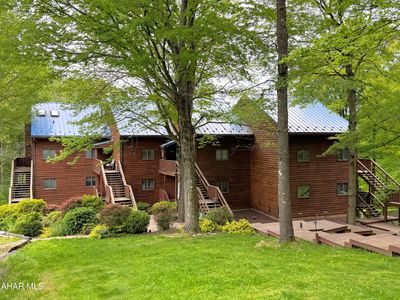 210 Moss Creek Dr, Portage, PA, 15946
