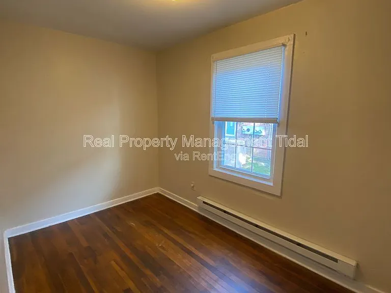 511 Randolph Rd #F — Photo 8