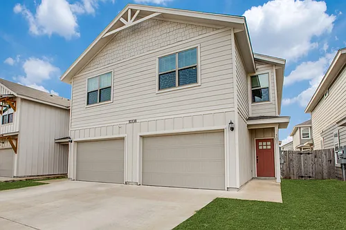 10338 Lynwood Br #101 Photo 1