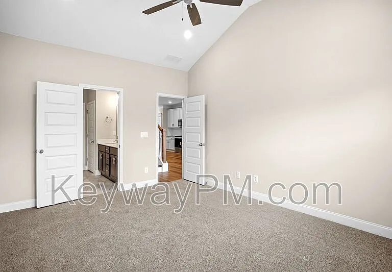 2106 SE Denmark Ave — Photo 12