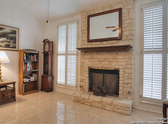 4th image of 8919 WICKFIELD ST #8919
