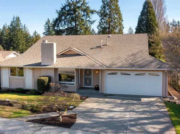 2462 168th Place NE, Bellevue, WA 98008