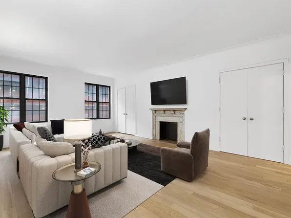 15 West 55th Street image 1 of 18