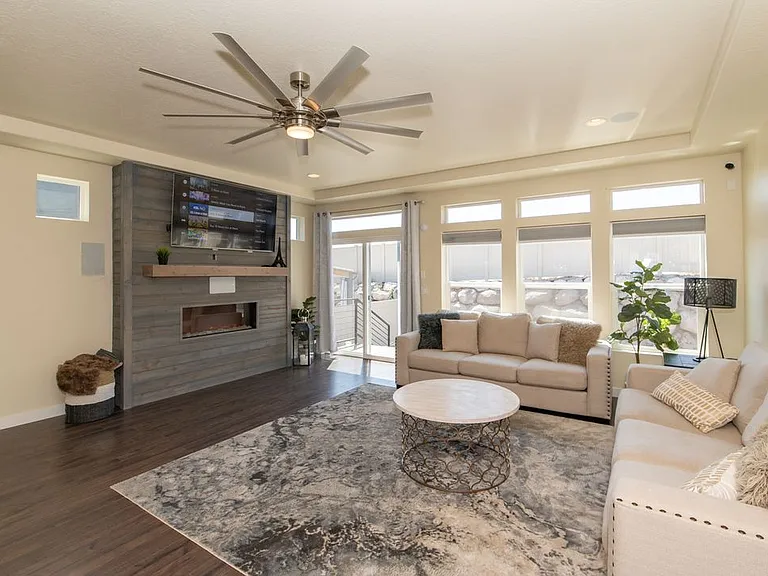 4163 W Madingley Cir #1 — Photo 5