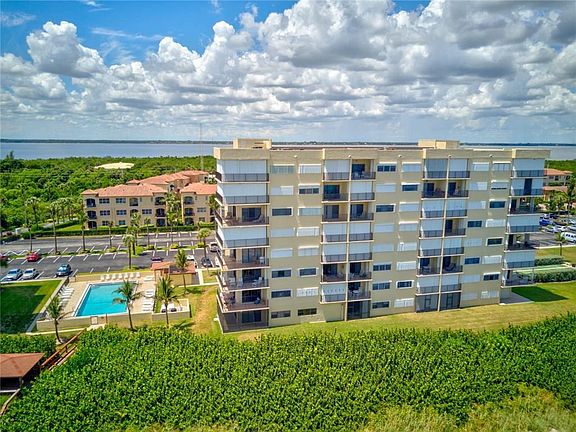 4th image of 7430 S Ocean Dr APT B120