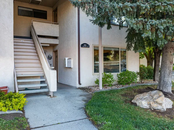 935 E Creekhill Ln APT 11, Midvale, UT 84047