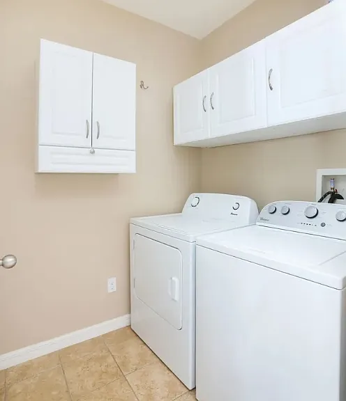 115 Gladesdown Ct — Photo 5