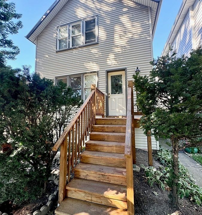 1st image of 5122 N Lotus Ave #2