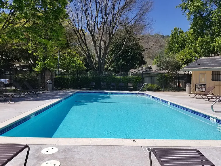 2110 Arroyo Ct #3 — Photo 17