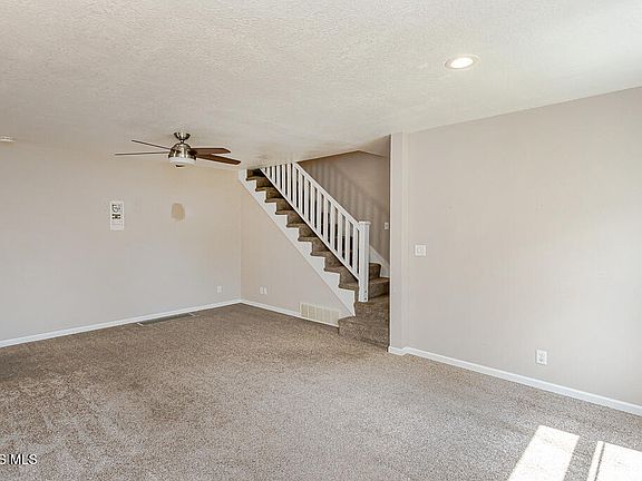 2nd image of 812 W College Ave