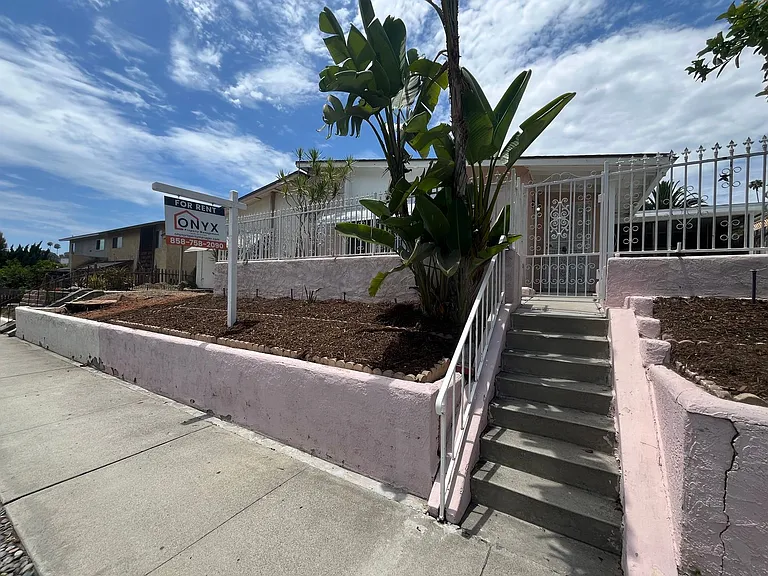 2759 College Blvd — Photo 22