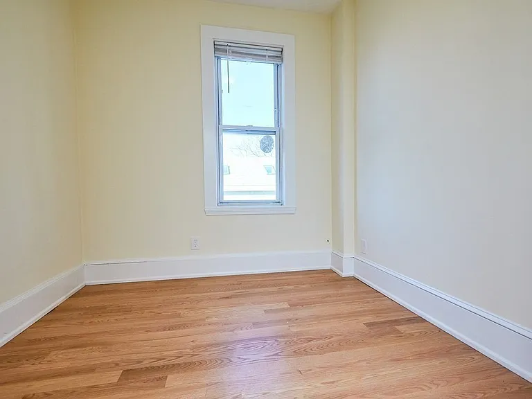 19 Clark St #3 — Photo 12